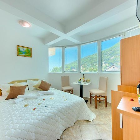 Hotel Dana Чань Экстерьер фото
